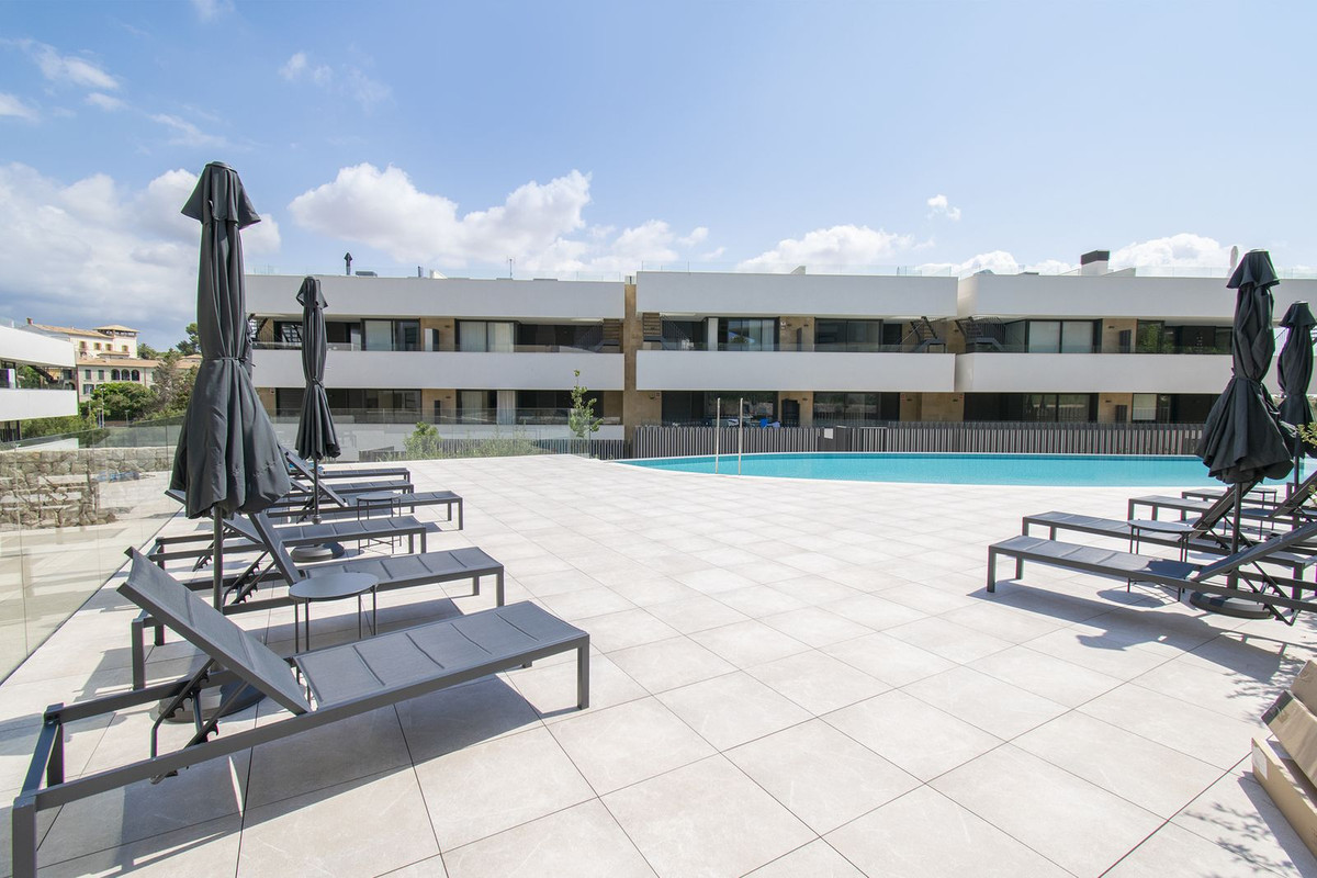 3 Bed, 2 Bath, ApartmentFor Sale, Palma de Mallorca, Islas Baleares