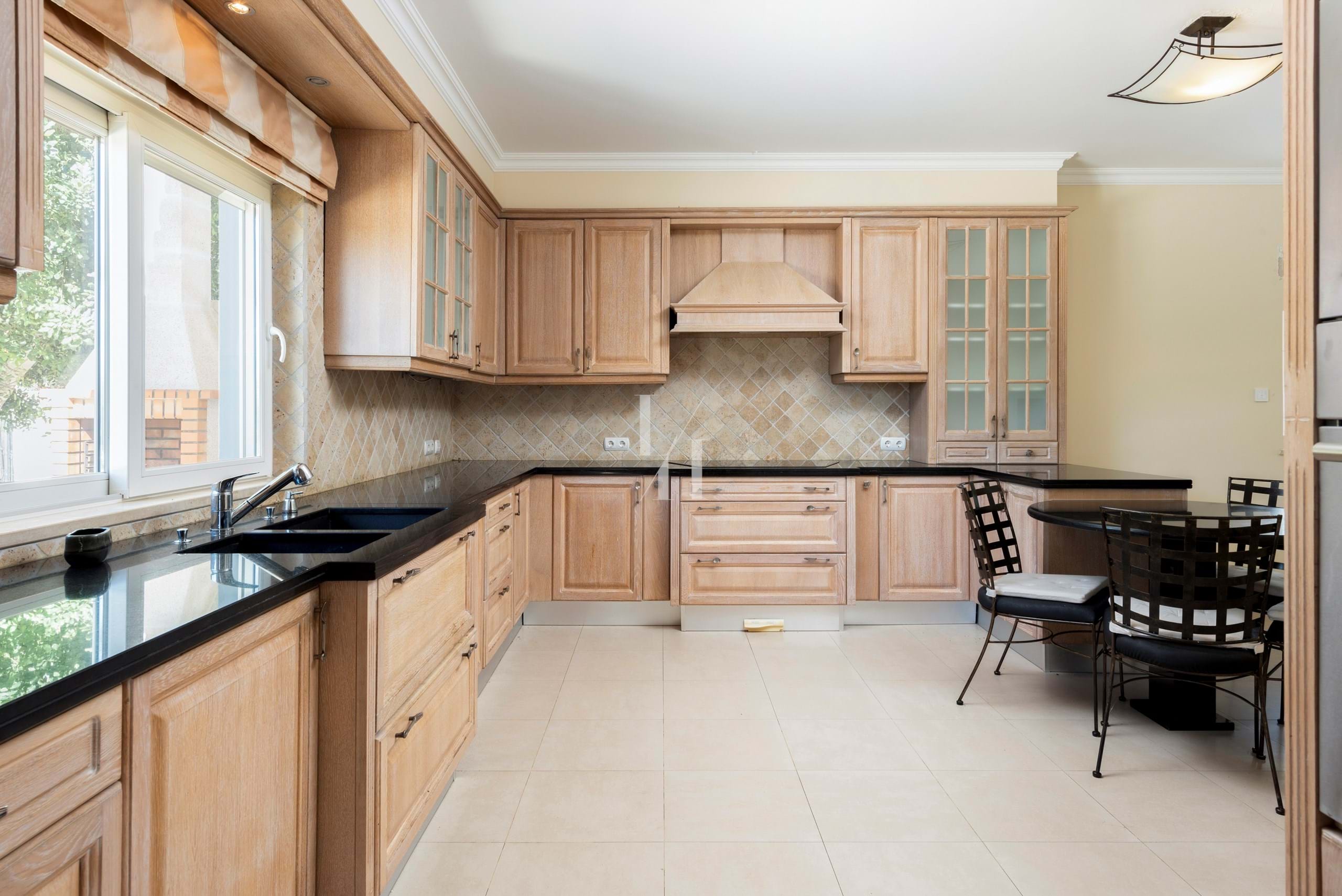 4 Bed, 4 Bath, HouseFor Sale, Loulé, Faro, 8100-098