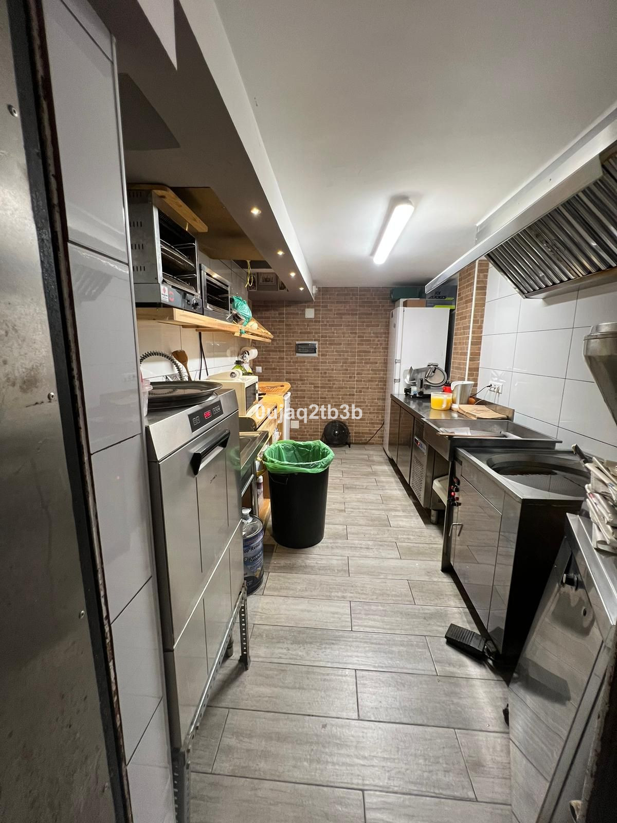 Marbella, Malaga, 1 Bedroom Bedrooms, ,2 BathroomsBathrooms,For Sale,R4871635