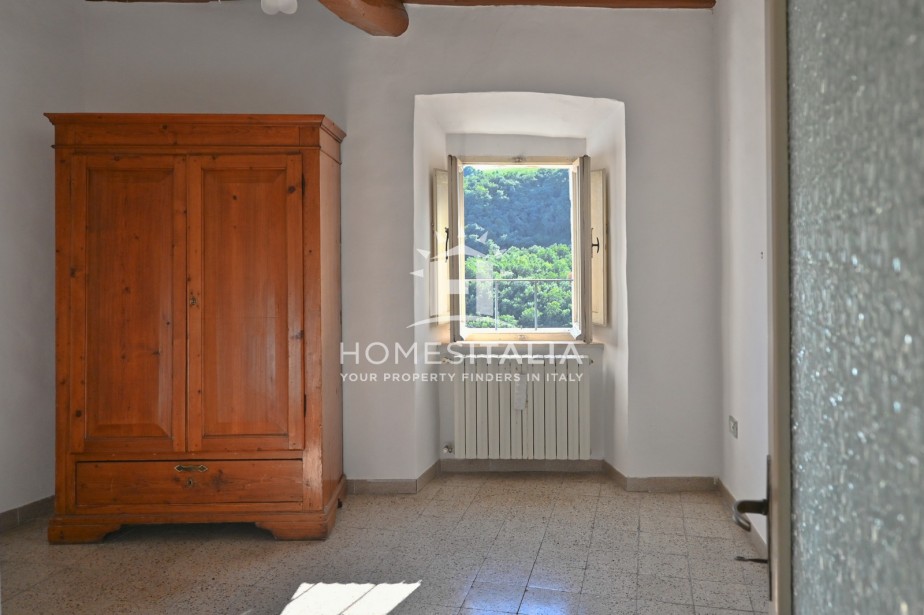 3 Bed, 1 Bath, HouseFor Sale, Baschi, Terni, Umbria