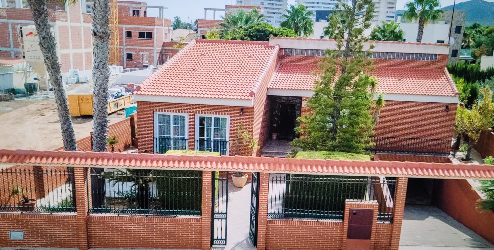4 Bed, 3 Bath, HouseFor Sale, Playa Honda, Murcia