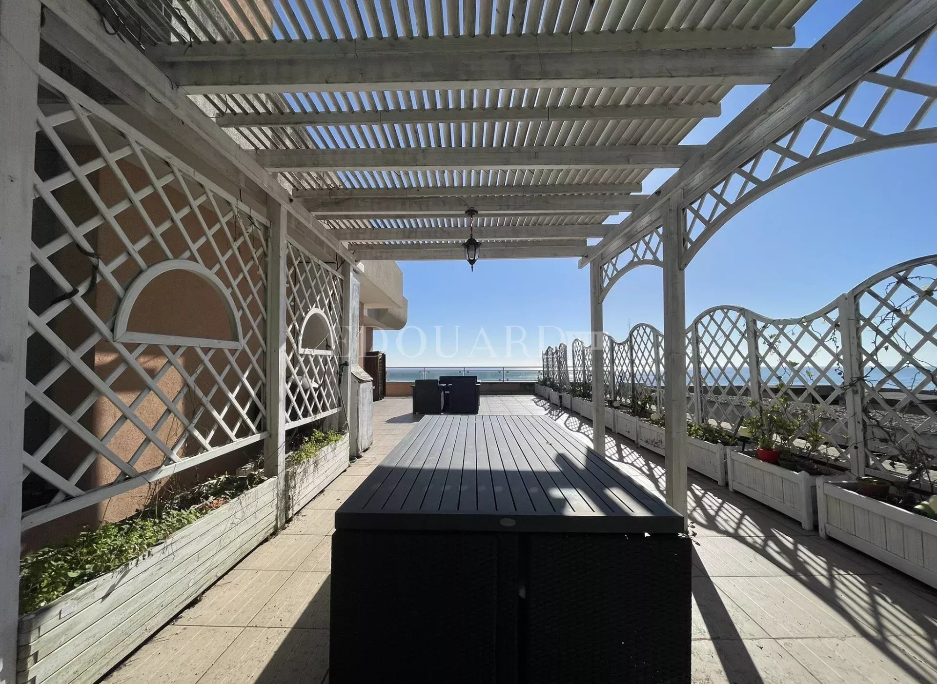 1 Bed, 1 Bath, ApartmentFor Sale, Roquebrune-Cap-Martin, Alpes-Maritimes