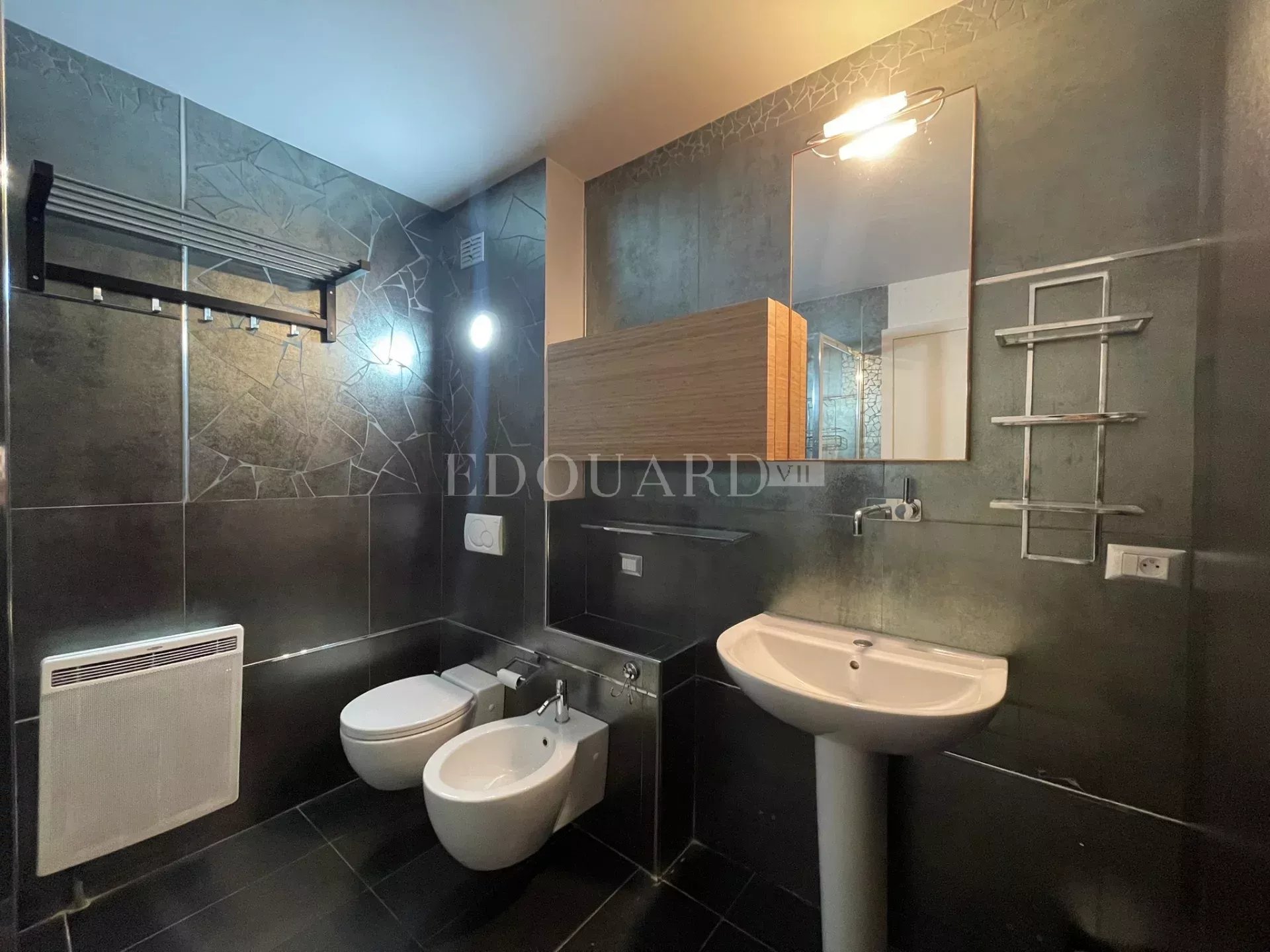 1 Bed, 1 Bath, ApartmentFor Sale, Roquebrune-Cap-Martin, Alpes-Maritimes