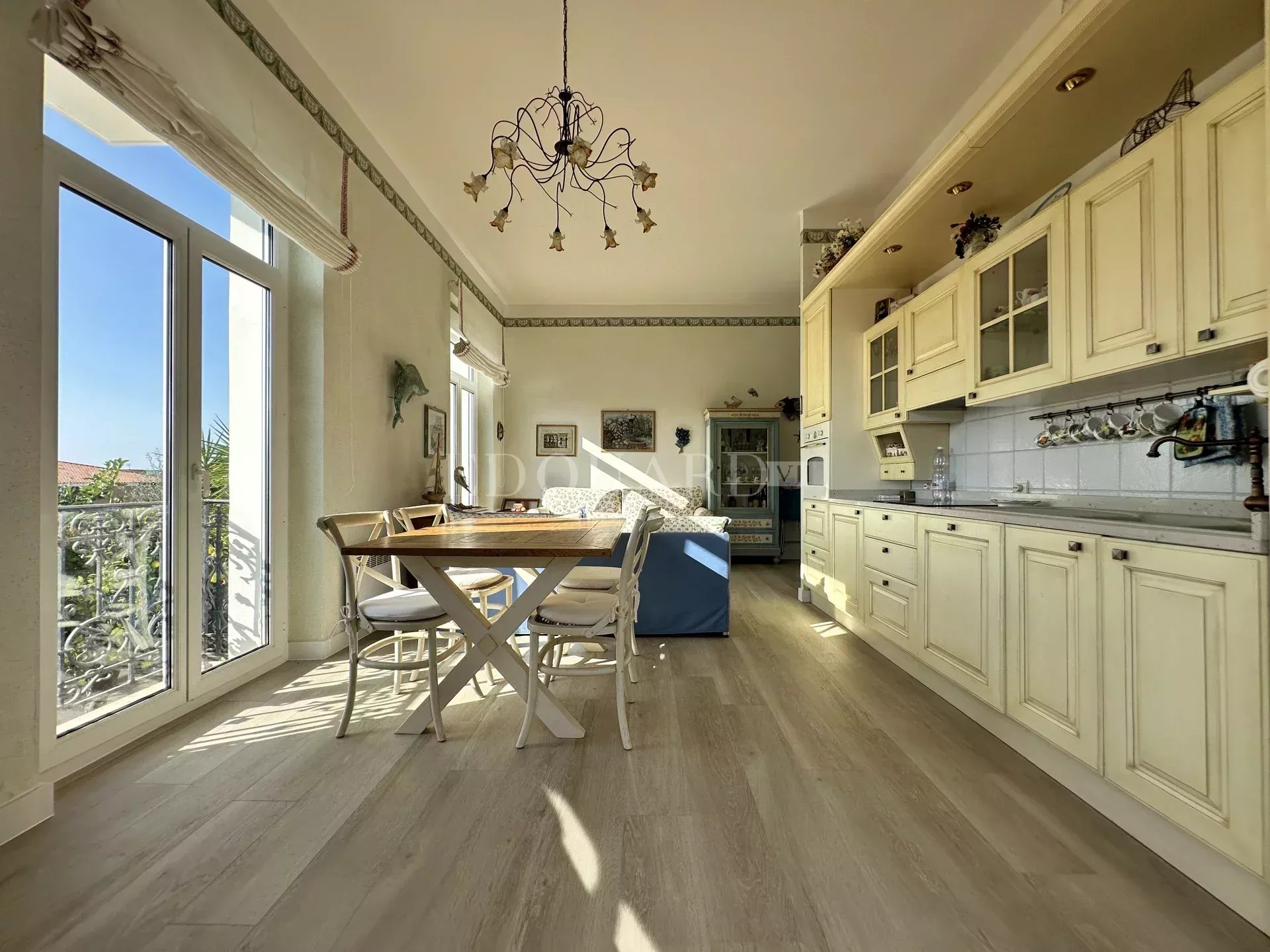 1 Bed, 1 Bath, ApartmentFor Sale, Menton, Alpes-Maritimes