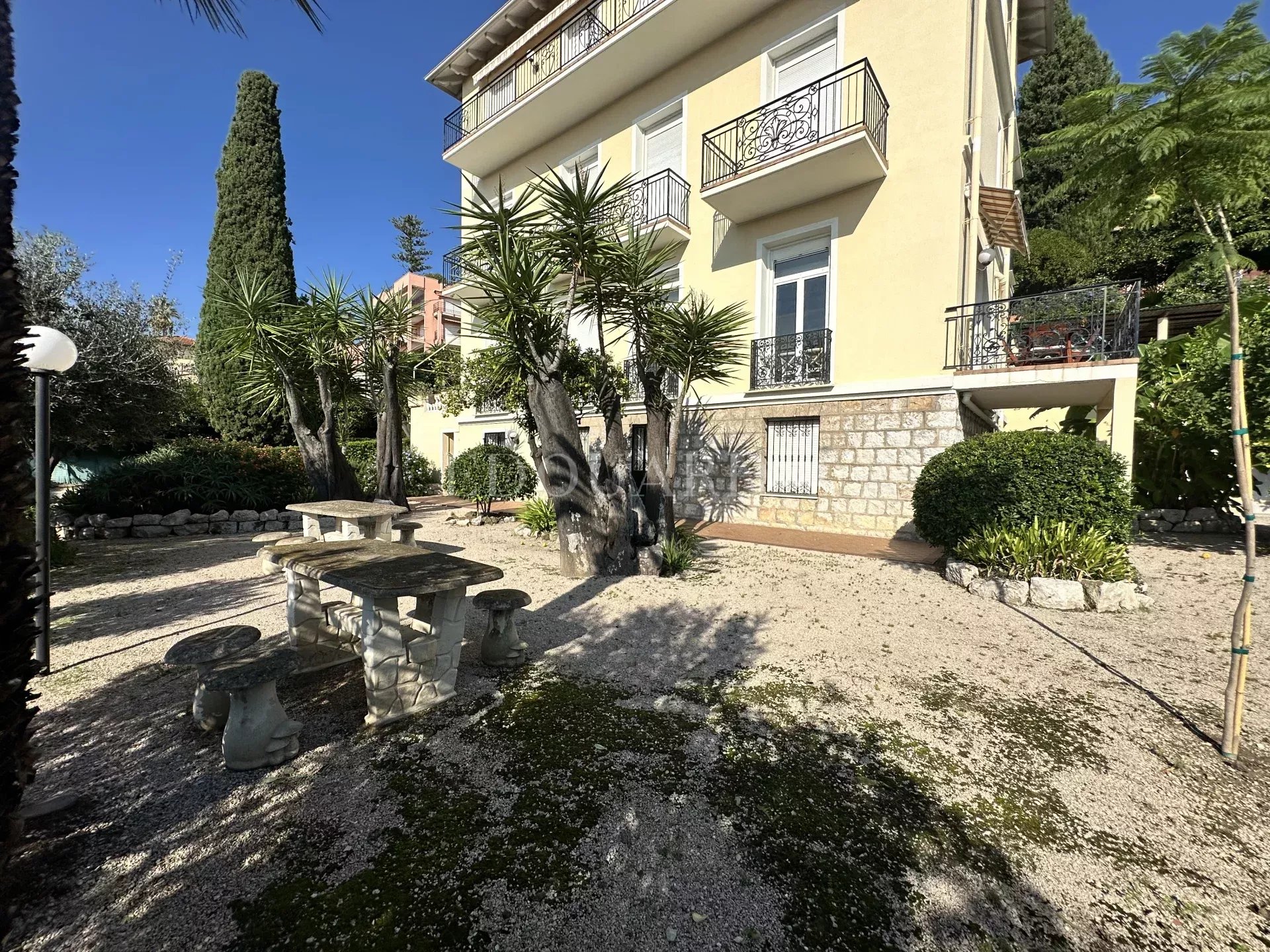 1 Bed, 1 Bath, ApartmentFor Sale, Menton, Alpes-Maritimes
