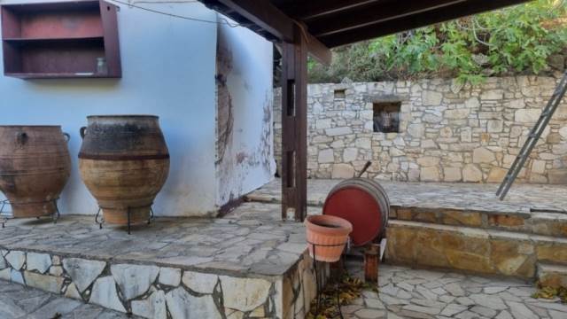 3 Bed, 2 Bath, HouseFor Sale, Chania, Crete