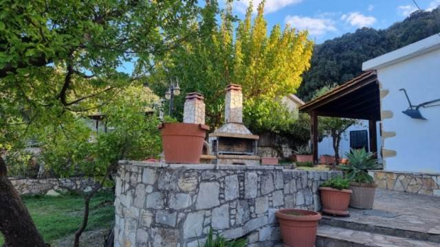 3 Bed, 2 Bath, HouseFor Sale, Chania, Crete