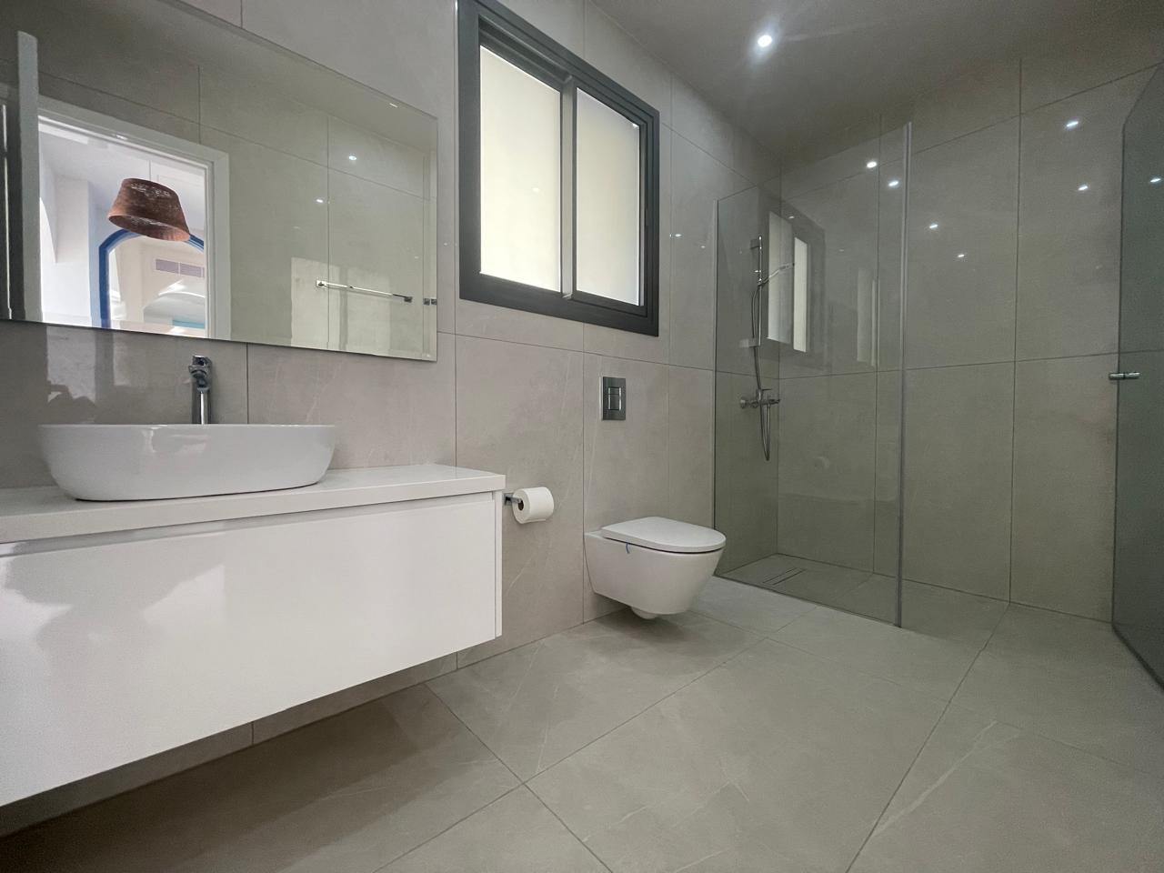 4 Bed, 4 Bath, HouseFor Sale, Paphos, Paphos