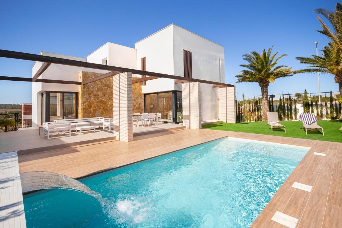 4 Bed, 4 Bath, HouseFor Sale, Orihuela Costa, Costa Blanca