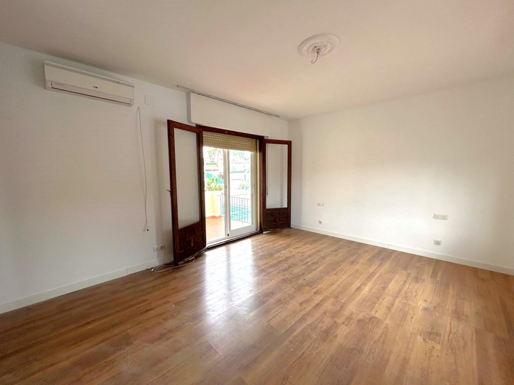 5 Bed, 3 Bath, HouseFor Sale, Mijas Costa, Malaga