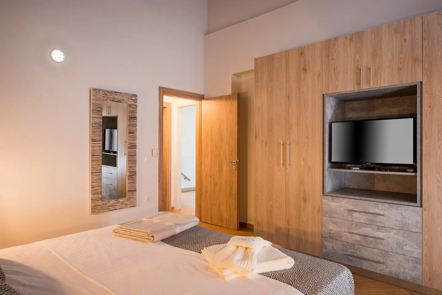 5 Bed, 3 Bath, HouseFor Sale, Chania, Crete