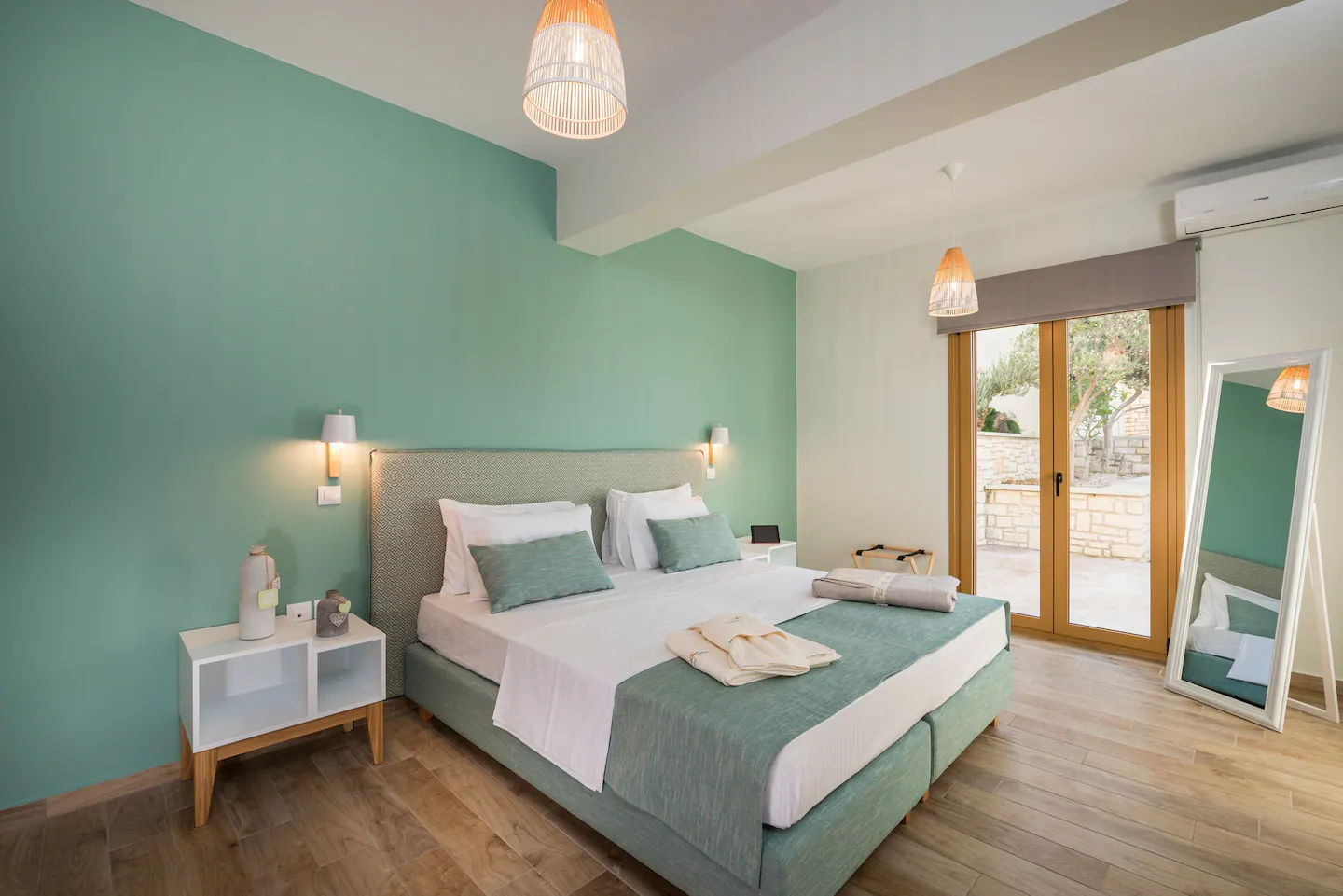 5 Bed, 3 Bath, HouseFor Sale, Chania, Crete