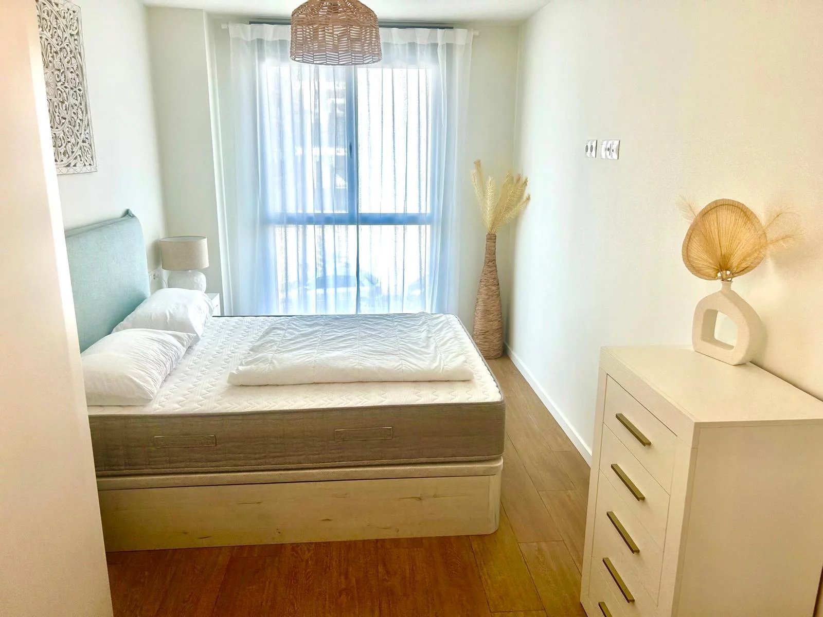 3 Bed, 2 Bath, ApartmentFor Sale, Denia, Alicante