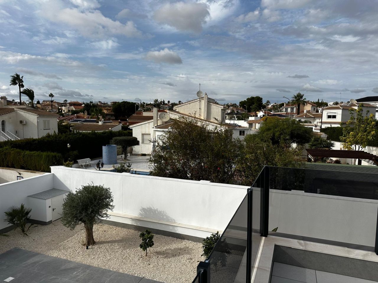 4 Bed, 3 Bath, HouseFor Sale, Rojales, Alicante