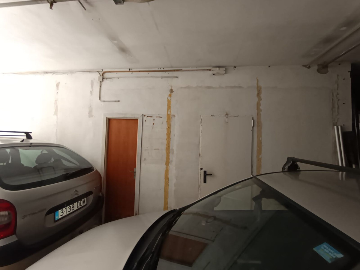 Commercial Property, For Sale