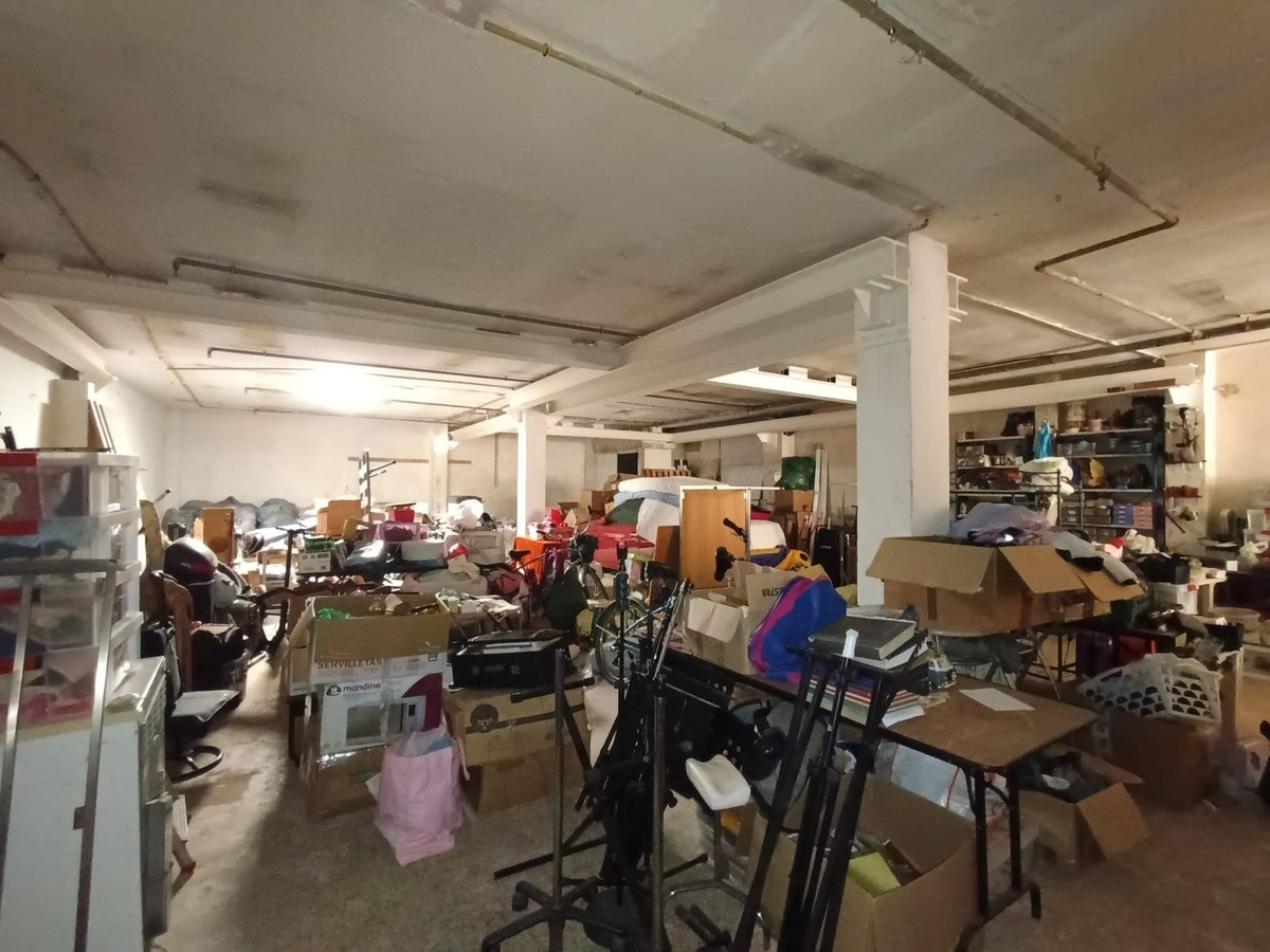 Commercial Property, For Sale