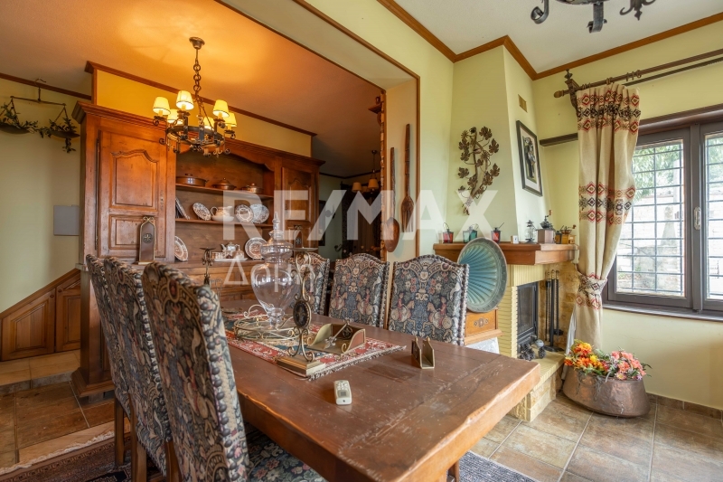 3 Bed, 4 Bath, HouseFor Sale, Center, Milies, Magnesia