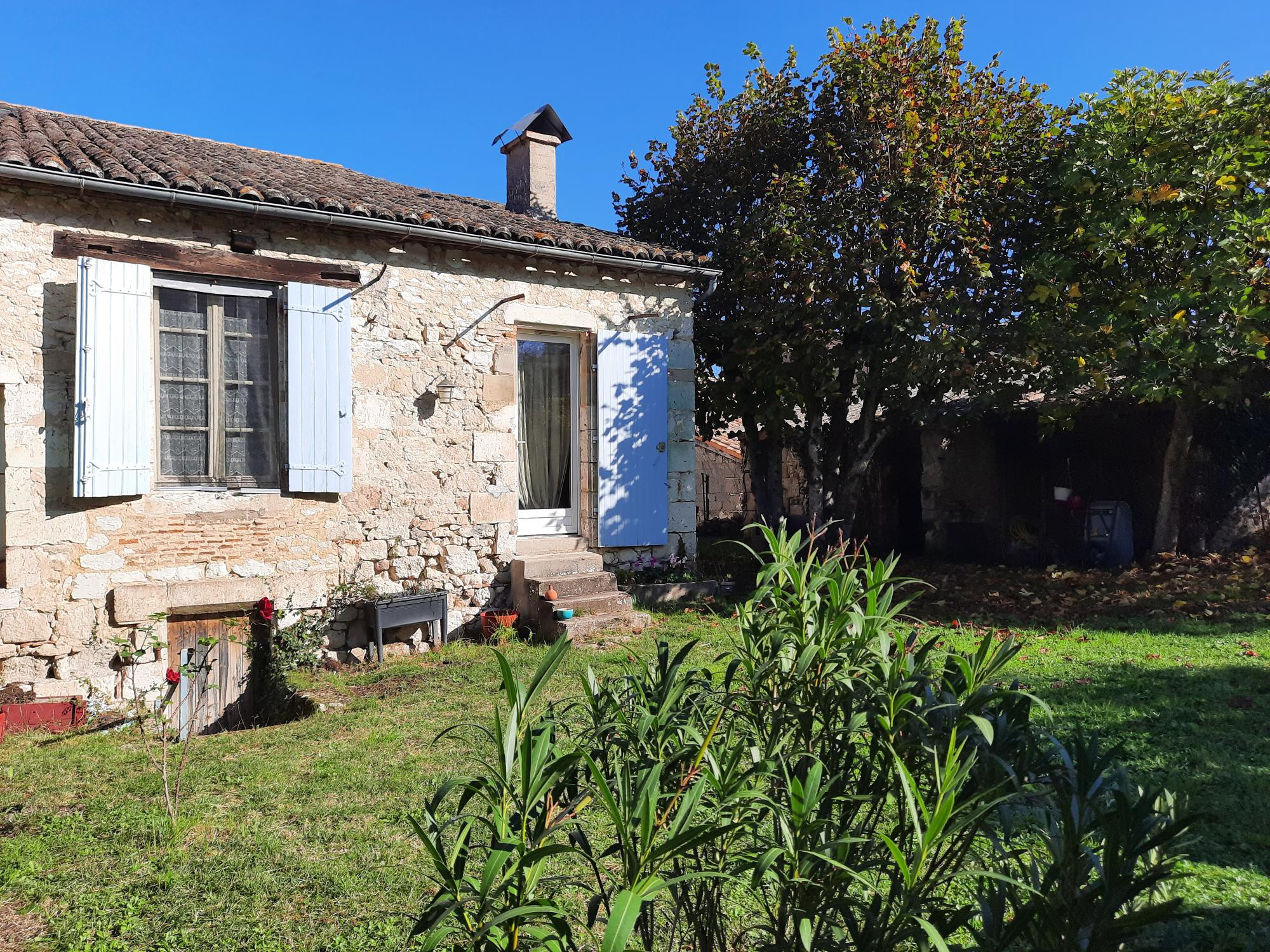2 Bed, 1 Bath, HouseFor Sale, Lauzun, Lot-et-Garonne, Aquitaine, 47410