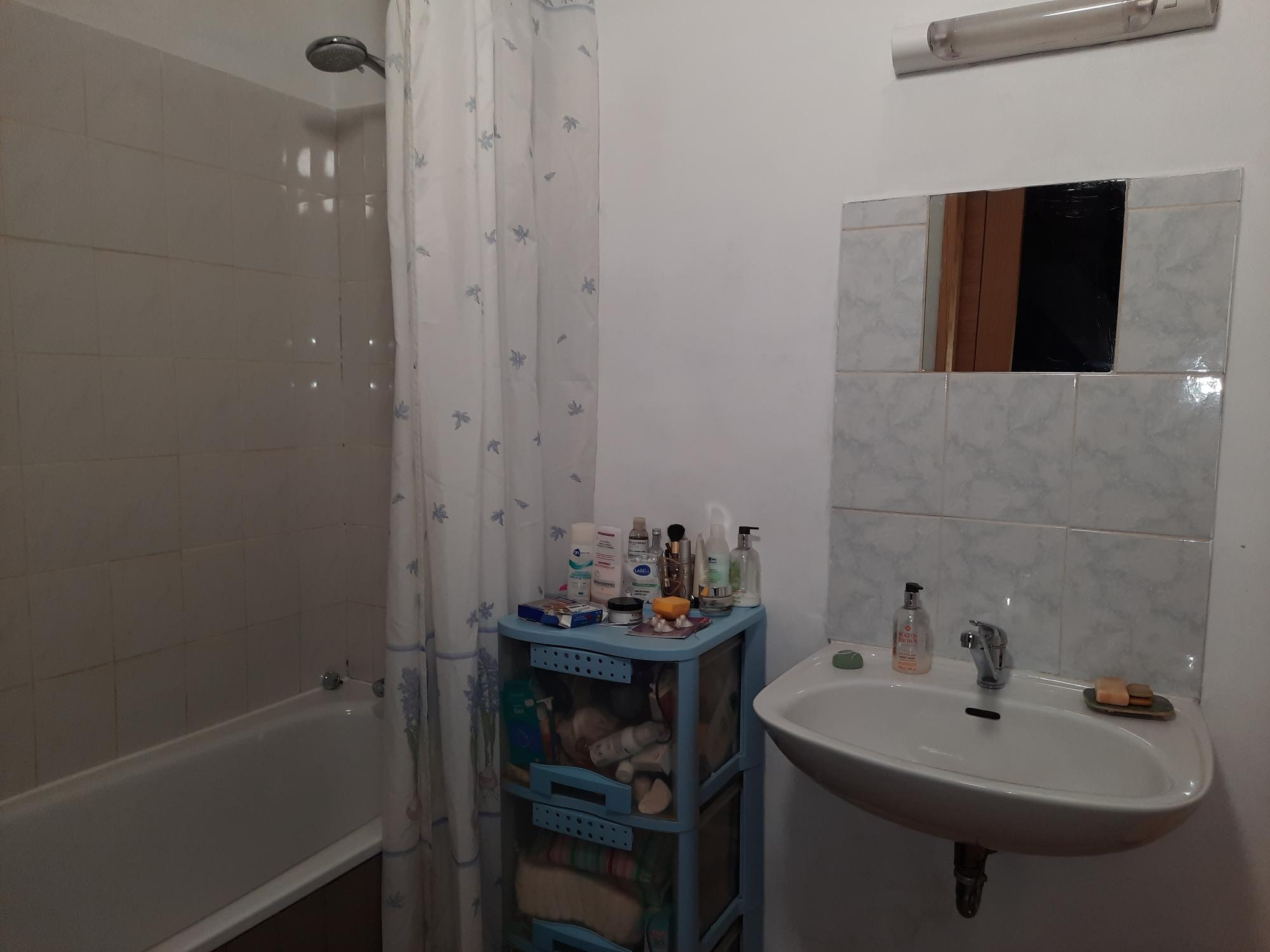 2 Bed, 1 Bath, HouseFor Sale, Lauzun, Lot-et-Garonne, Aquitaine, 47410