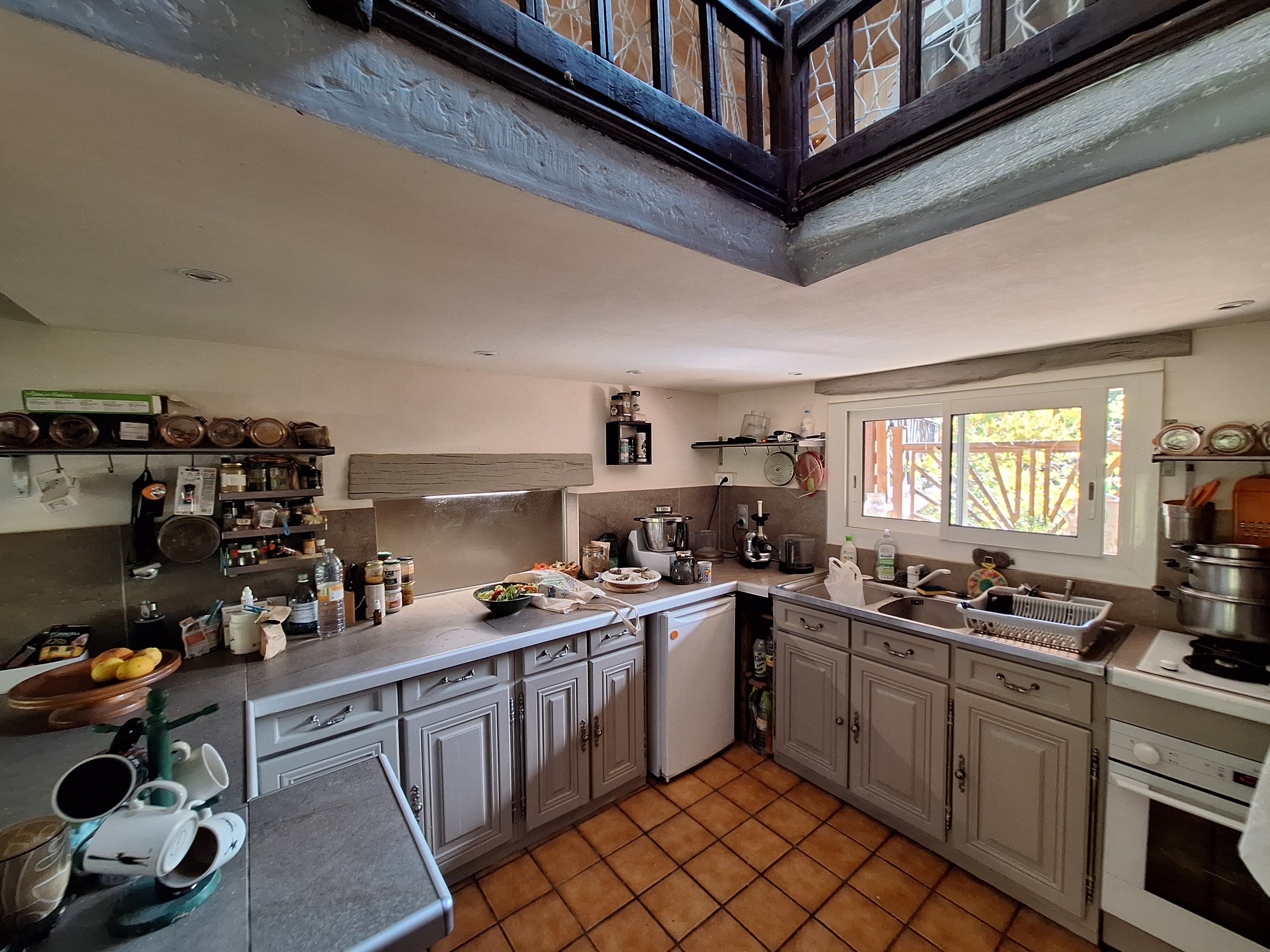 10 Bed, 8 Bath, HouseFor Sale, Montcuq, Lot, Midi-Pyrenees, 46800