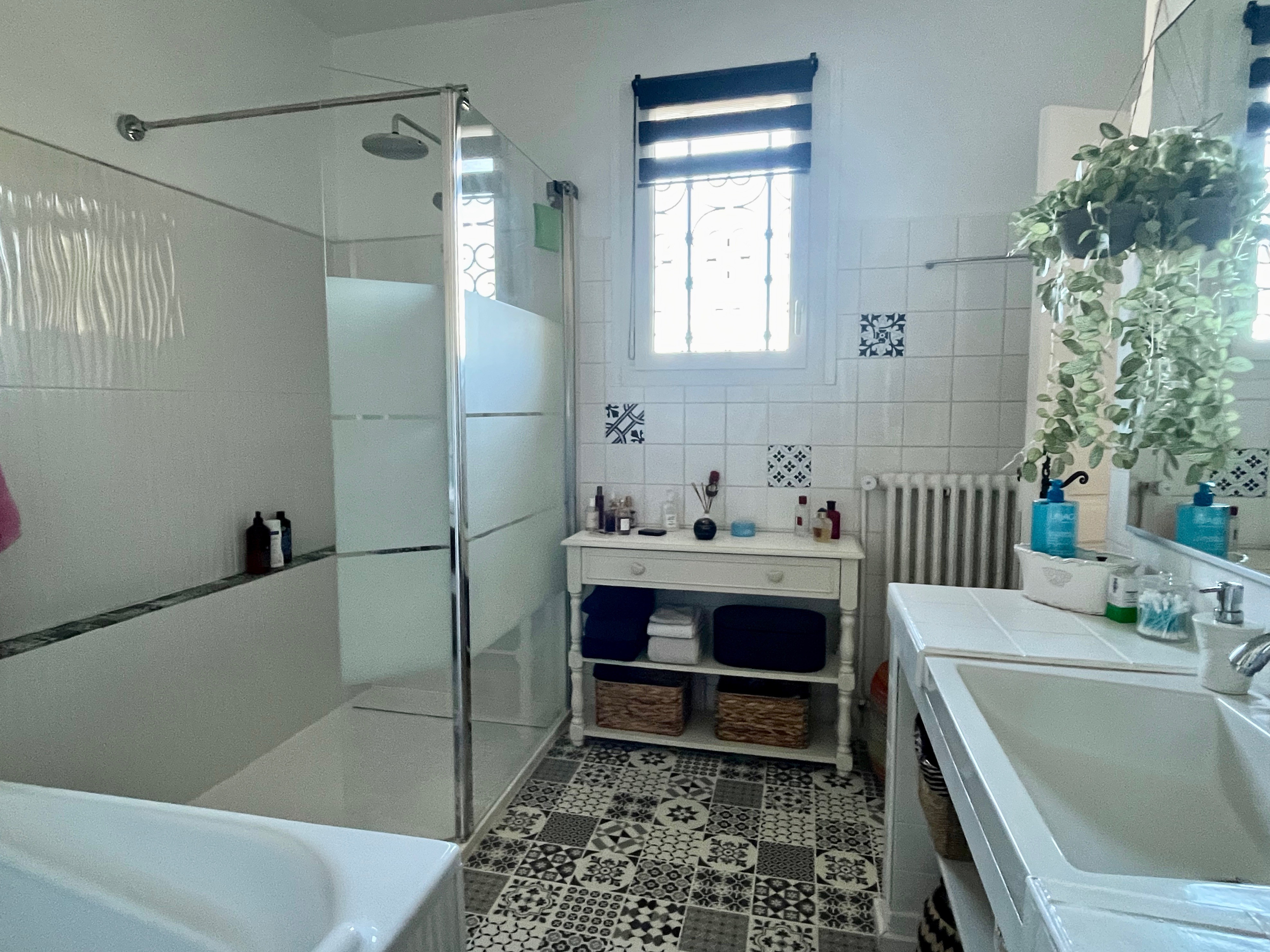 4 Bed, 1 Bath, HouseFor Sale, Mussidan, Dordogne, Aquitaine, 24400