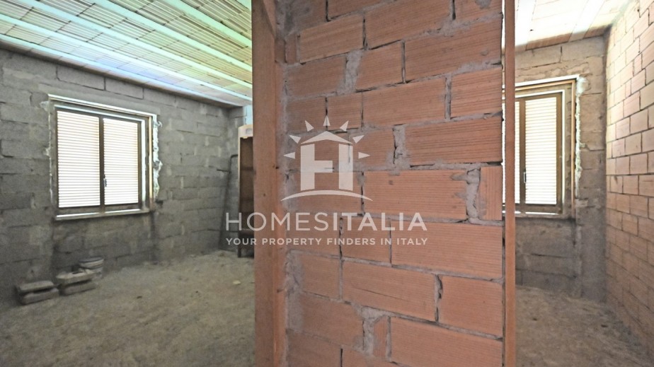 3 Bed, 3 Bath, HouseFor Sale, Baschi, Terni, Umbria