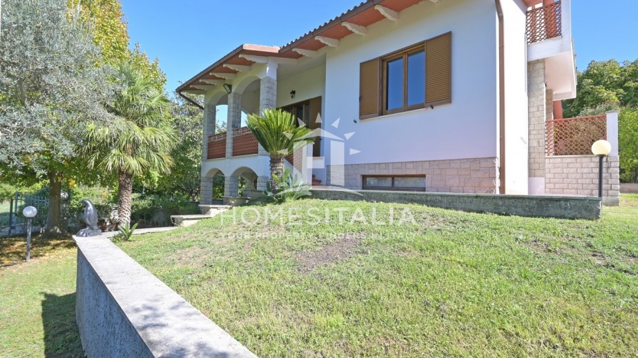 3 Bed, 3 Bath, HouseFor Sale, Baschi, Terni, Umbria
