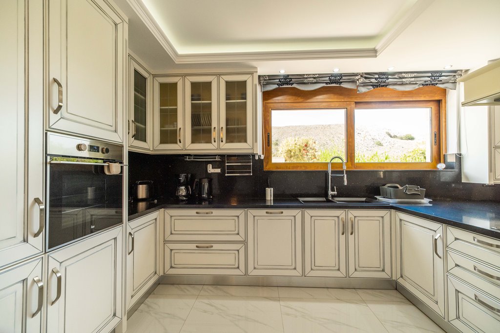 5 Bed, 5 Bath, HouseFor Sale, Chania, Crete 5 Bed, 5 Bath, HouseFor Sale, Chania, Crete