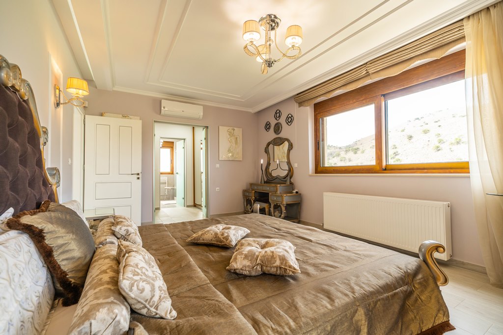 5 Bed, 5 Bath, HouseFor Sale, Chania, Crete 5 Bed, 5 Bath, HouseFor Sale, Chania, Crete