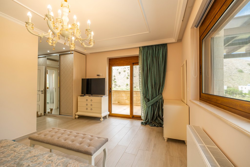 5 Bed, 5 Bath, HouseFor Sale, Chania, Crete 5 Bed, 5 Bath, HouseFor Sale, Chania, Crete