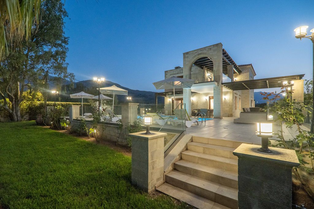 5 Bed, 5 Bath, HouseFor Sale, Chania, Crete 5 Bed, 5 Bath, HouseFor Sale, Chania, Crete