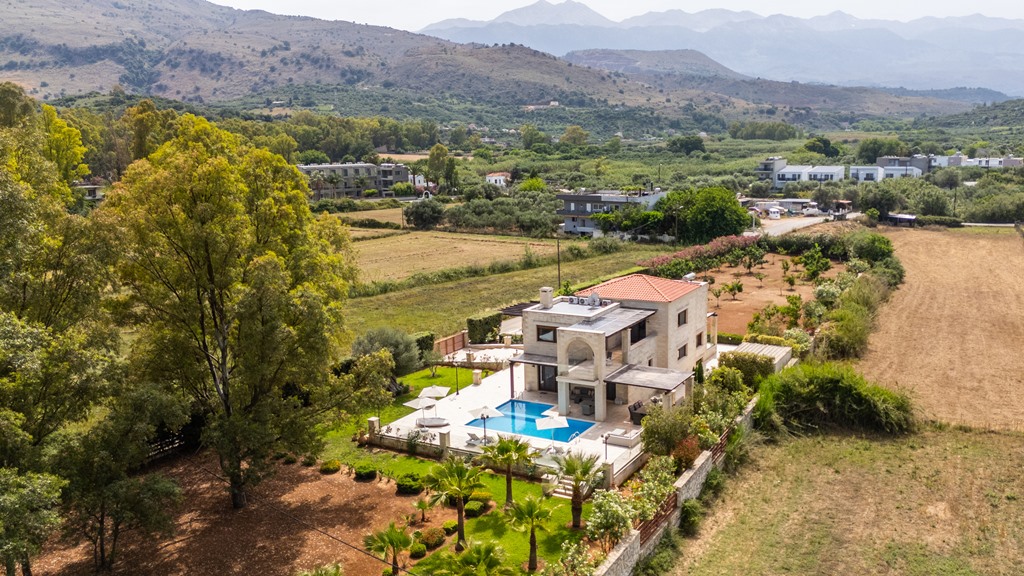 5 Bed, 5 Bath, HouseFor Sale, Chania, Crete 5 Bed, 5 Bath, HouseFor Sale, Chania, Crete