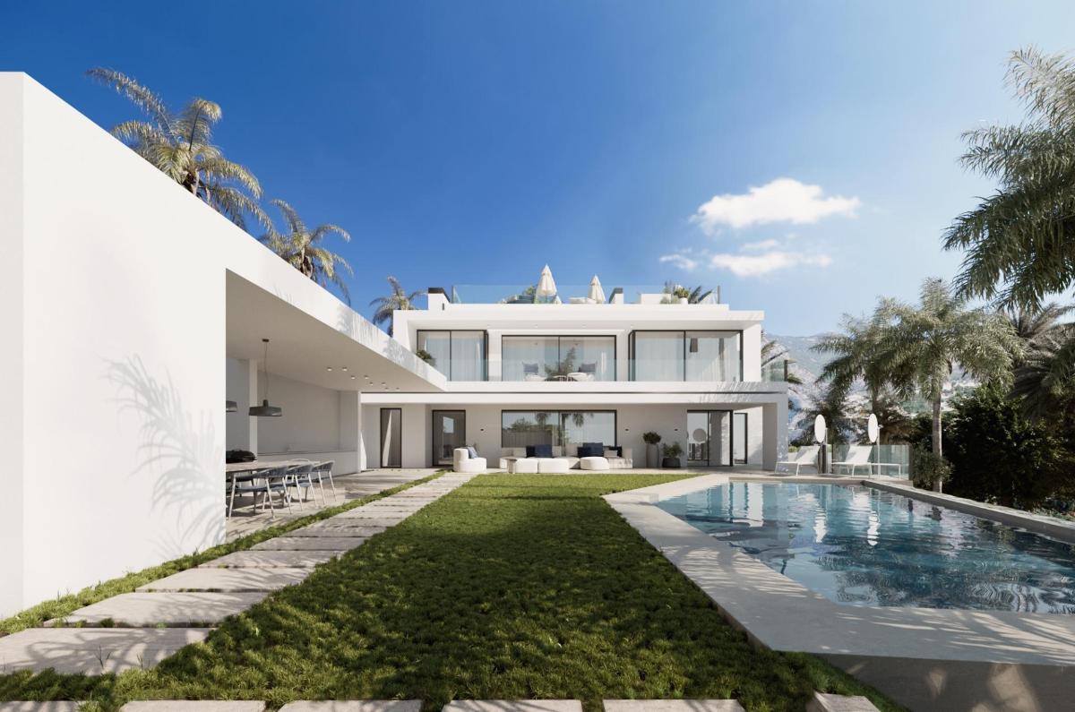 6 Bed, 7 Bath, HouseFor Sale, Marbella, Costa del Sol