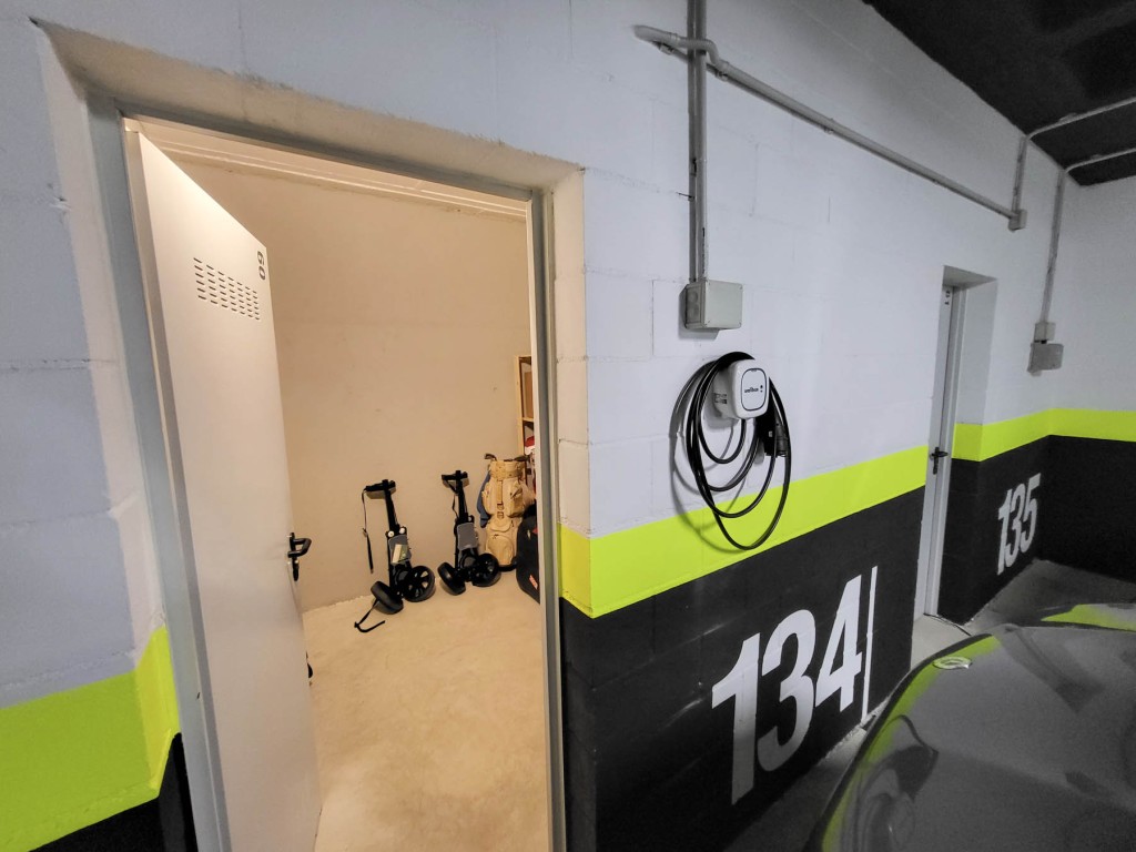 3 Bed, 2 Bath, ApartmentFor Sale, Fuengirola, Malaga