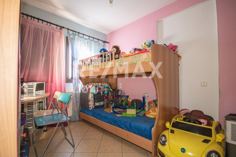 3 Bed, 1 Bath, ApartmentFor Sale, Center, Agria, Magnesia