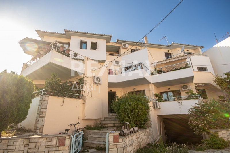 3 Bed, 1 Bath, ApartmentFor Sale, Center, Agria, Magnesia