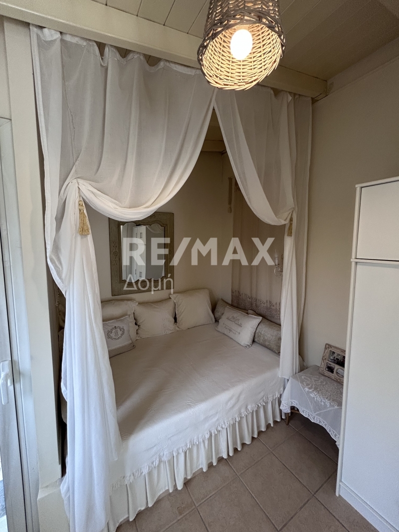 4 Bed, 2 Bath, ApartmentFor Sale, Center, Farsala, Larissa Prefecture