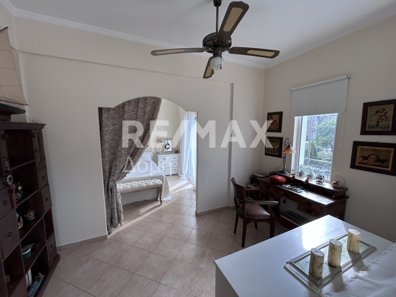 4 Bed, 2 Bath, ApartmentFor Sale, Center, Farsala, Larissa Prefecture