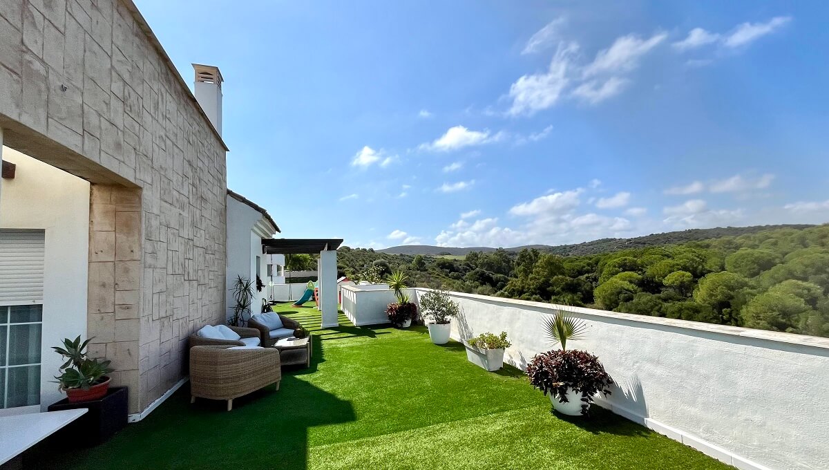 3 Bed, 2 Bath, ApartmentFor Sale, La Alcaidesa, Malaga