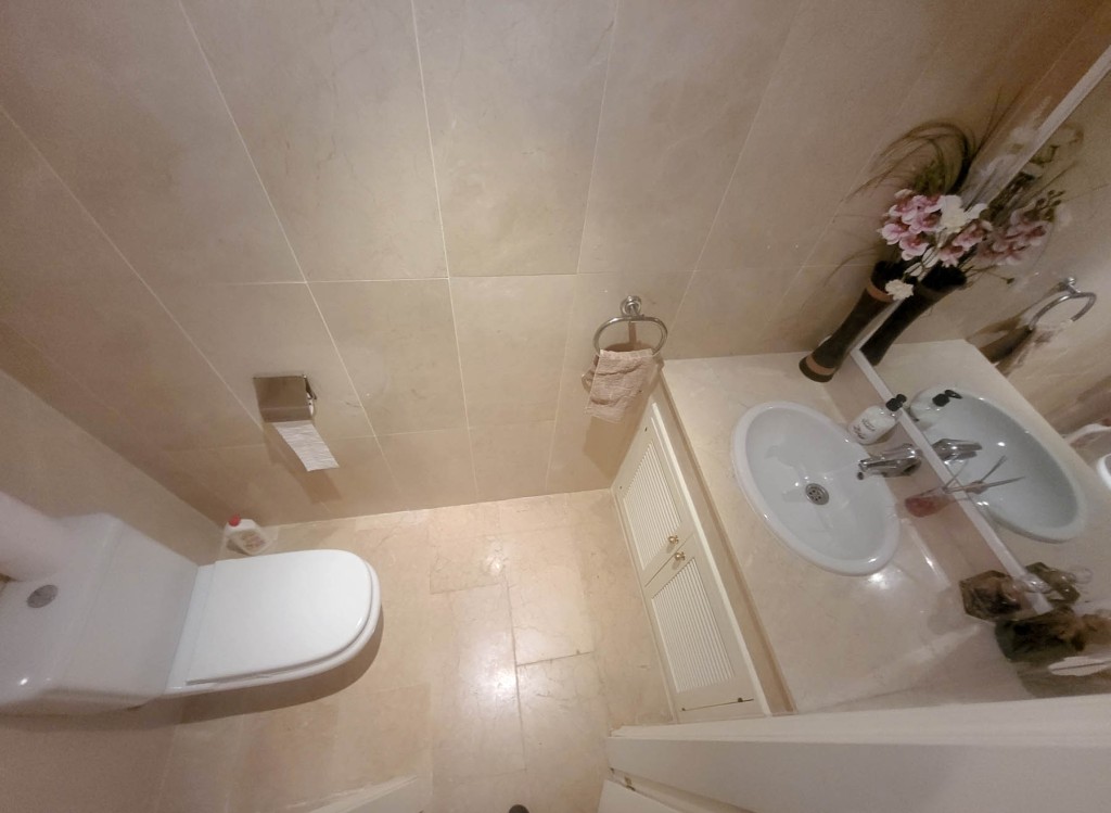 2 Bed, 2 Bath, ApartmentFor Sale, Elviria, Malaga