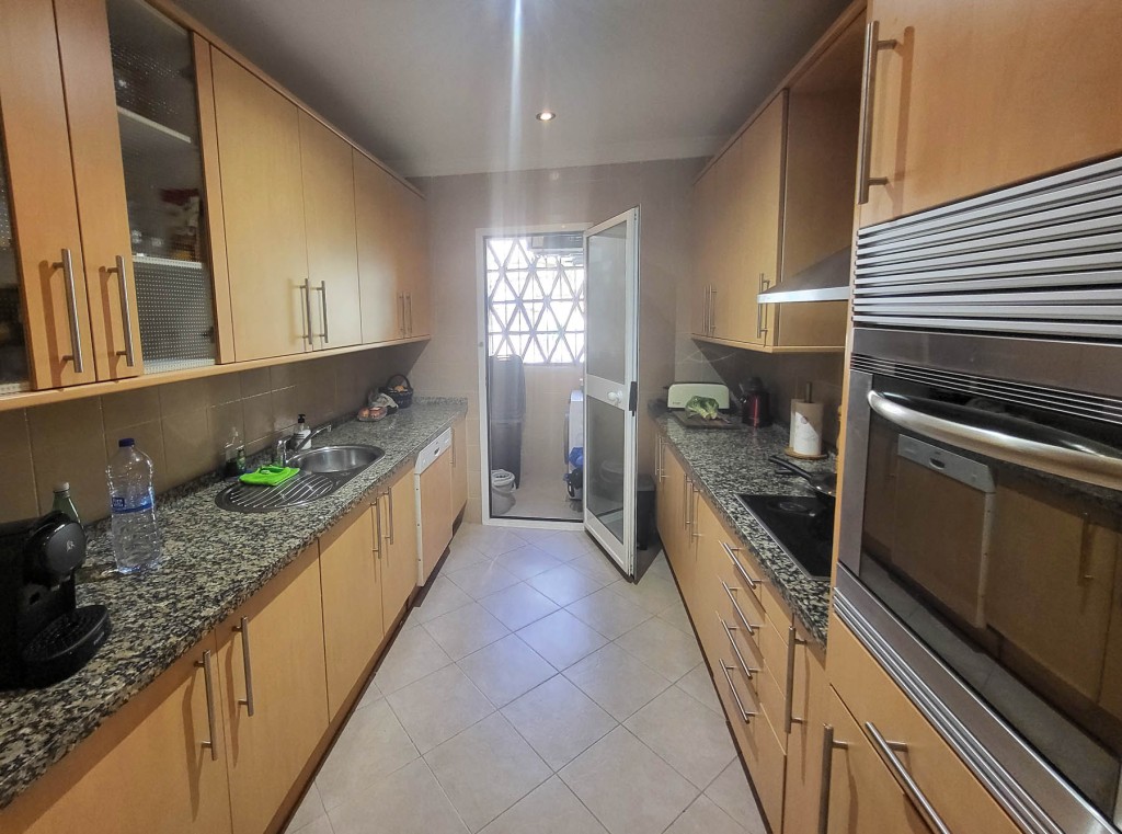2 Bed, 2 Bath, ApartmentFor Sale, Elviria, Malaga
