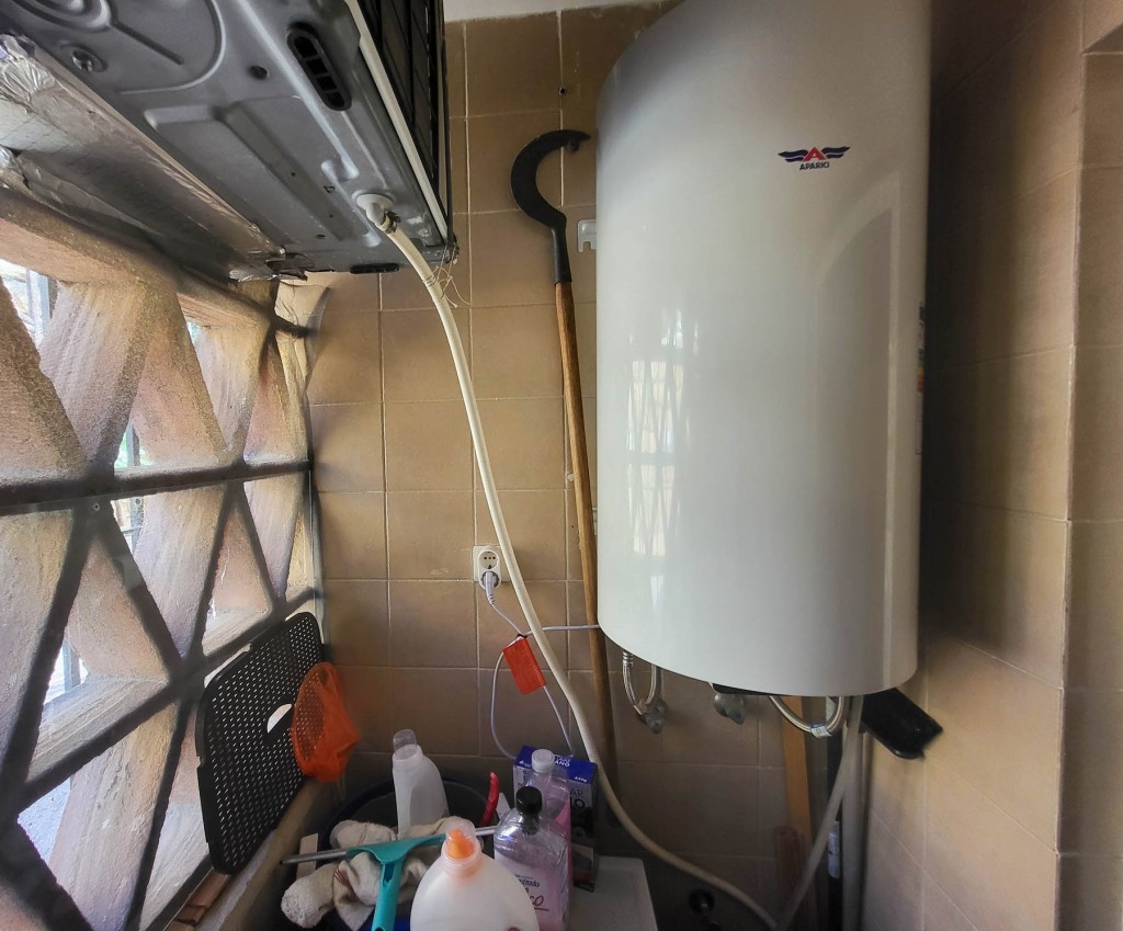 2 Bed, 2 Bath, ApartmentFor Sale, Elviria, Malaga