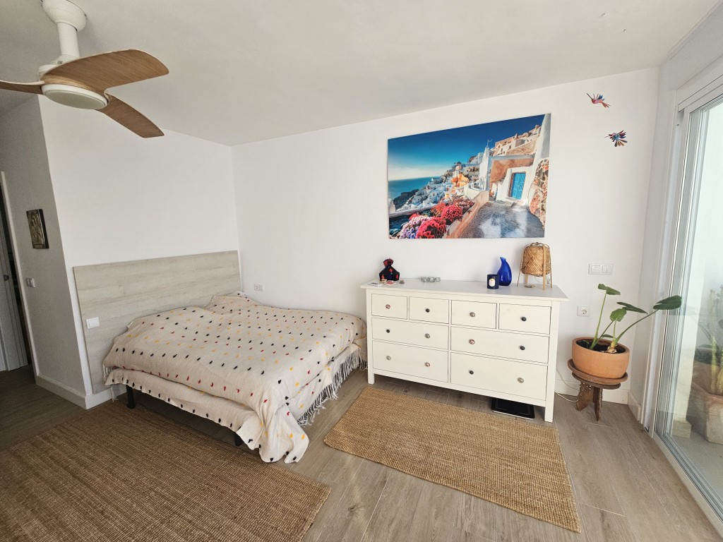 2 Bed, 2 Bath, ApartmentFor Sale, Calahonda, Malaga