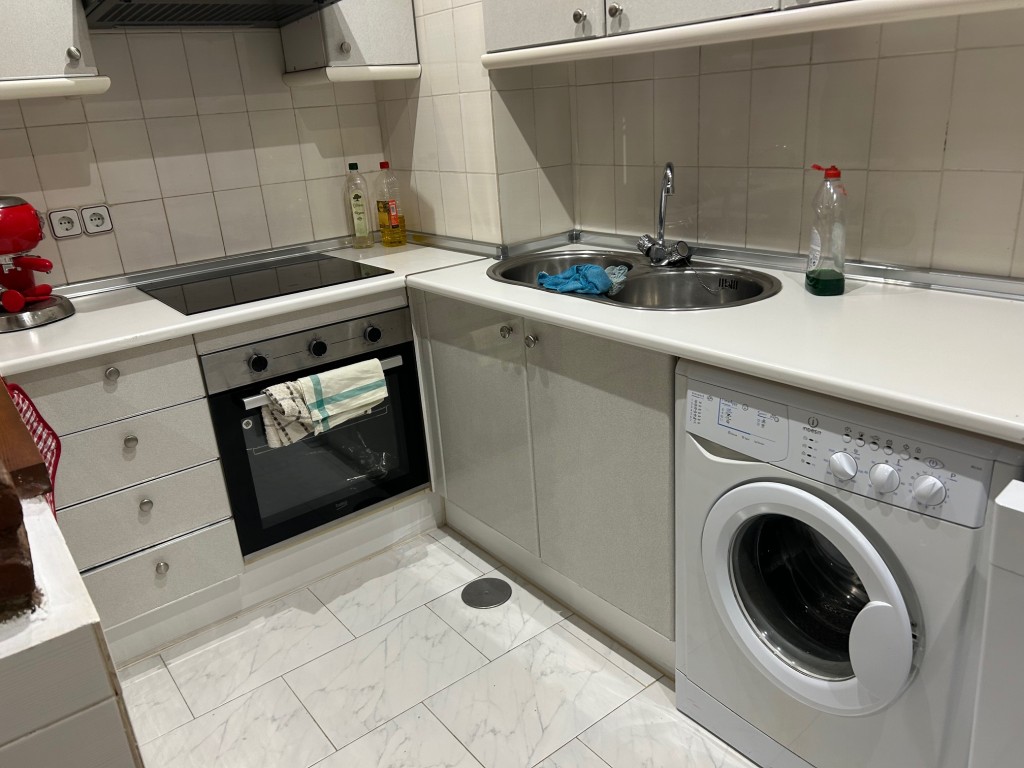 3 Bed, 2 Bath, ApartmentFor Sale, Calahonda, Malaga