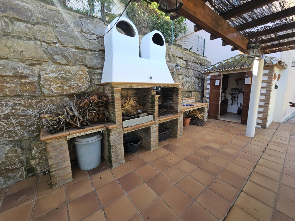 6 Bed, 7 Bath, HouseFor Sale, Marbella, Malaga