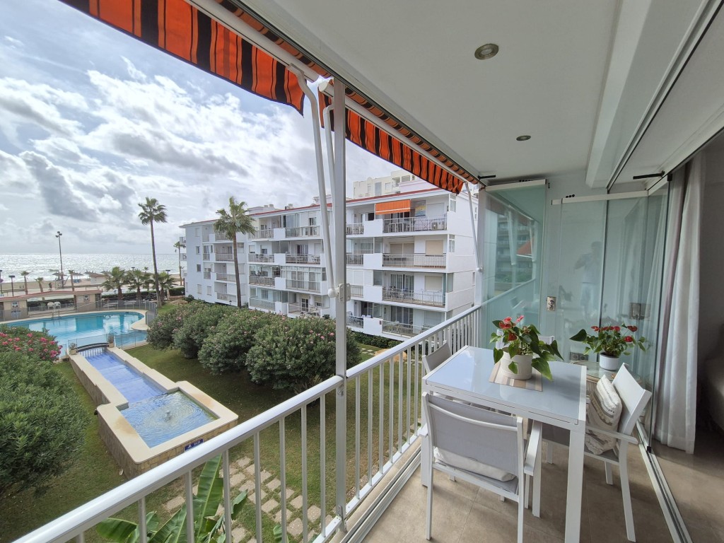 2 Bed, 1 Bath, ApartmentFor Sale, Fuengirola, Malaga