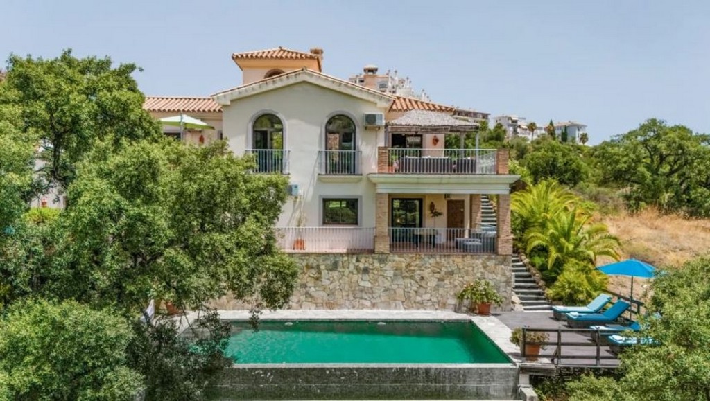 3 Bed, 3 Bath, HouseFor Sale, Estepona, Malaga