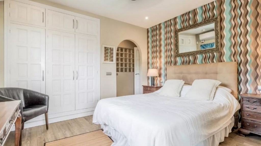 3 Bed, 3 Bath, HouseFor Sale, Estepona, Malaga