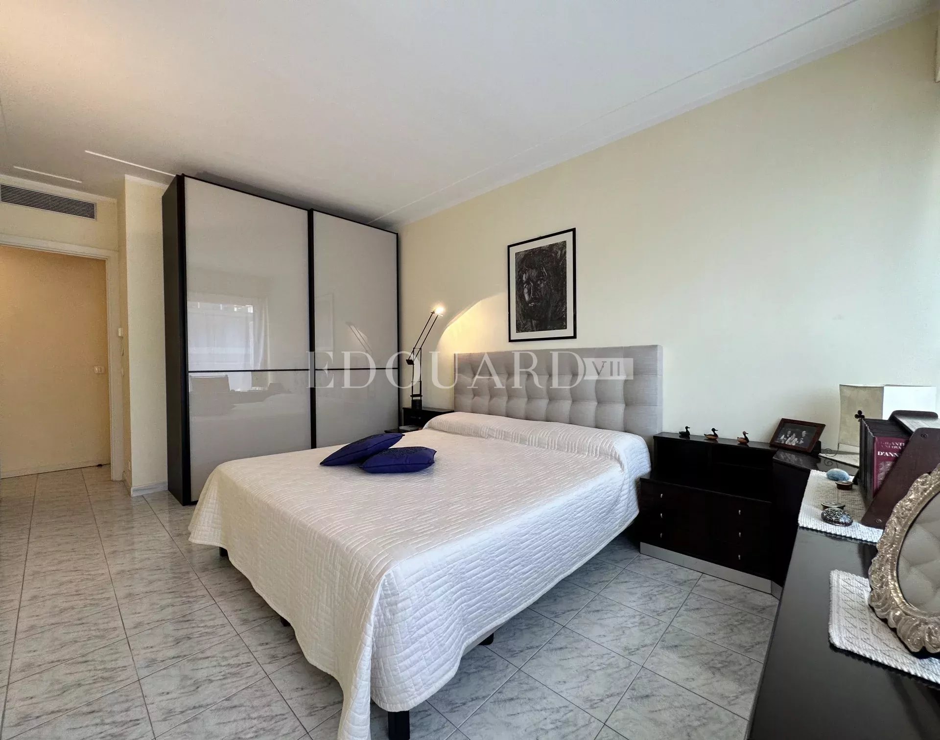 1 Bed, 1 Bath, ApartmentFor Sale, Menton, Alpes-Maritimes