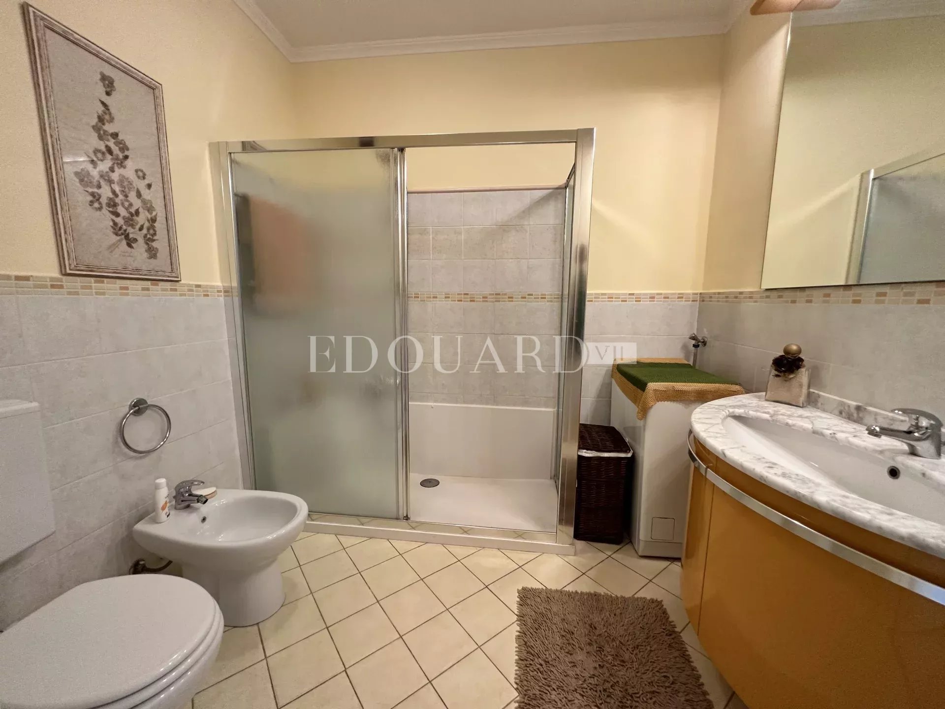 1 Bed, 1 Bath, ApartmentFor Sale, Menton, Alpes-Maritimes